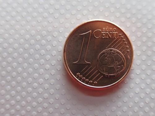 easydtoWhite100.jpg